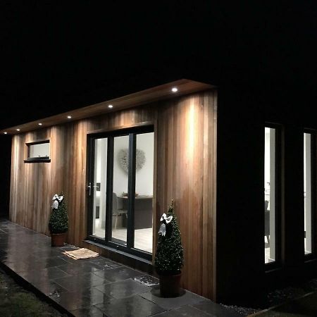 Parkknott Retreat Luxury Lodge With Private Hot Tub Askam in Furness Экстерьер фото